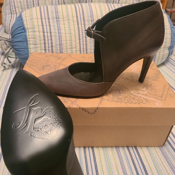 Free People Heel - Picture 3 of 4